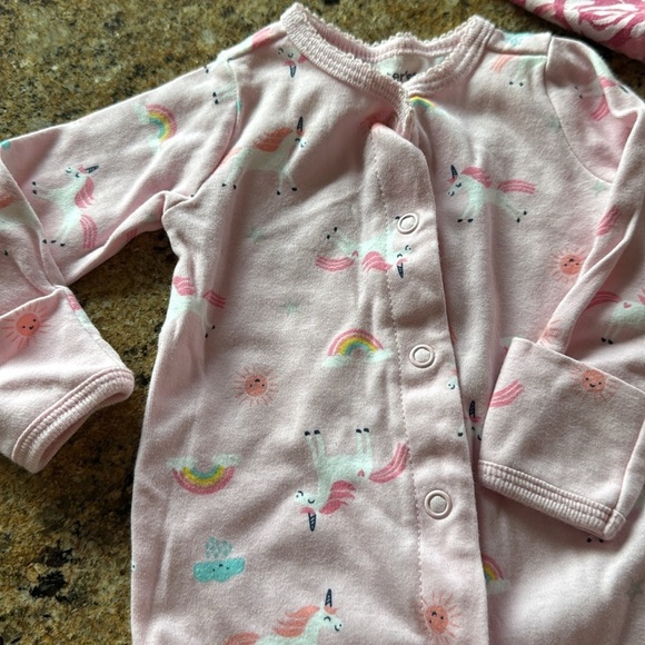 Carter’s pink print 2 snap closure sleepers/onesies; snap bio & beanie hat. - Picture 2 of 8
